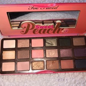 Sweet peach 🍑 pallet